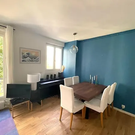Cosy Flat With Park View & Olympic Tickets Apartament